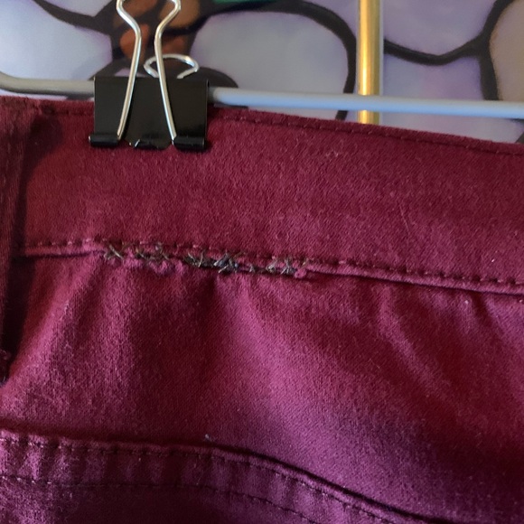 Wine size 12 women’s stretchy VENUS skinny jeans. - Picture 3 of 4
